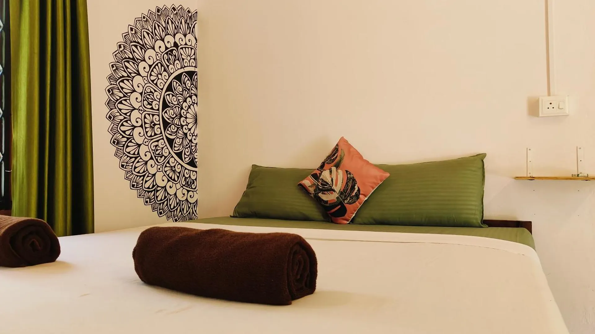 Shamak Homestay Varkala India