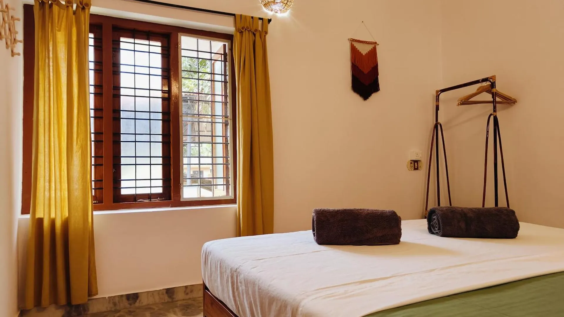 Shamak Homestay Varkala